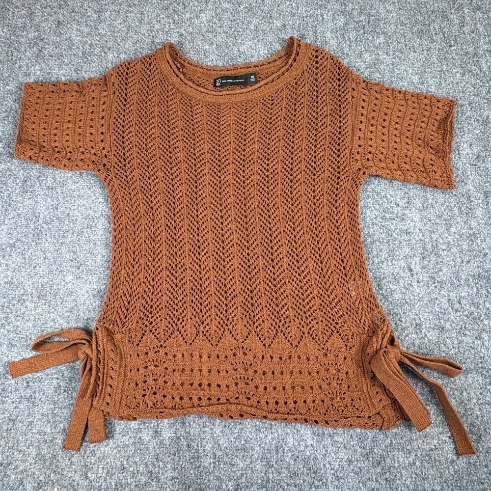 NY&Co Crochet Open Knit Top XS Brown Tie Side Pullover Boho Fairy Grunge Indie
